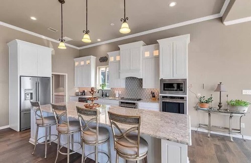 Kerens Casa | Newly Built Waterfront Lakehouse w/Private Pier