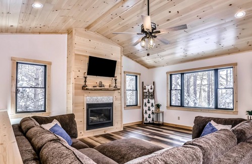 Star Lake Casa | Newly built wilderness retreat with a balcony, grill, firepit, game room, and AC