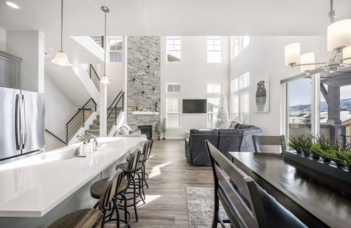 Deer Mountain Casa | Brand newly constructed 4 bedroom in Deer Springs.