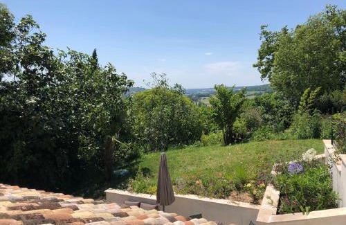 Lauzerte Casa | Newly converted barn, magnificent vues, garden and pool