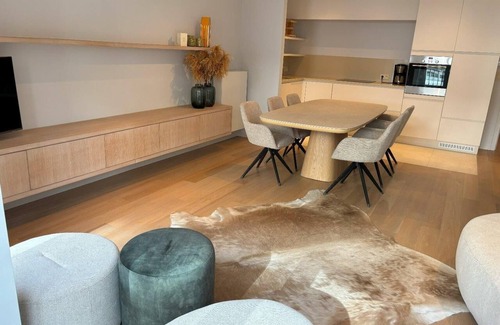 Knokke Apartamento | Newly furnished apartment center of Knokke by the sea, everything within walking distance!