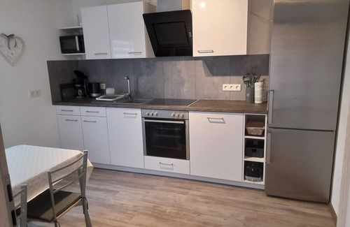 Rhode Apartamento | Newly furnished apartment with terrace and own entrance.