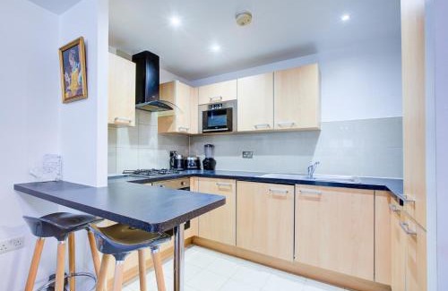 Whittington Apartamento | Newly furnished stunning 2 bedroom flat