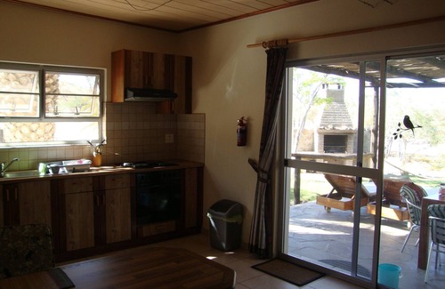Usakos Apartamento | NEWLY LISTED!Charming 1-bedroom apartment outside of Usakos, near the Spitzkoppe