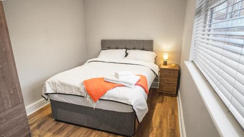 Birmingham Casa | Newly Refurbished 3 Bed House With Parking