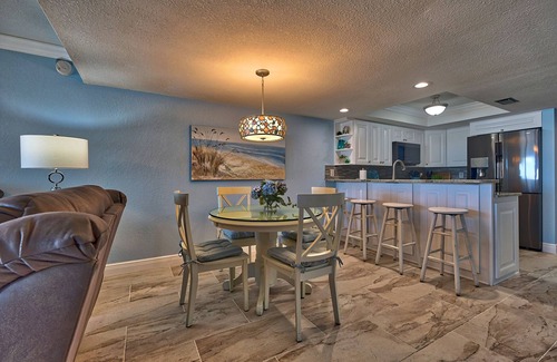 Indian Rocks Beach Condominio | Recién remodelado hermosa vista directa frente al mar del Golfo y la impresionante puesta de sol