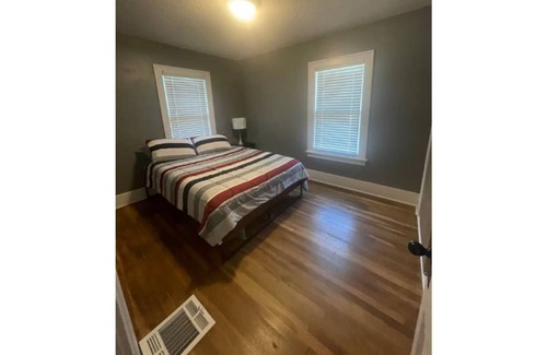Emporia Casa | Newly remodeled 3 bedroom 2 blocks from downtown