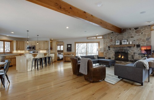 Nisswa Cabina | Retiro de 6 habitaciones recientemente remodelado en West Gull Lake