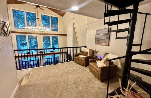 Rogersville Casa | Newly Remodeled A-Frame Waterfront Oasis