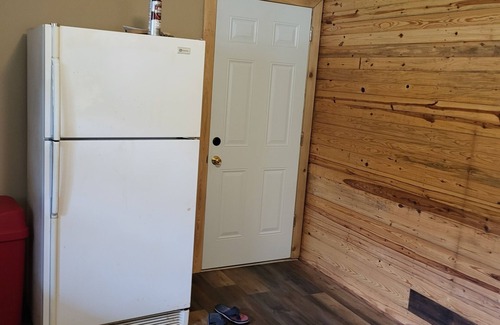 Mena Casa | Newly Remodeled Cabin on the Ouichita River