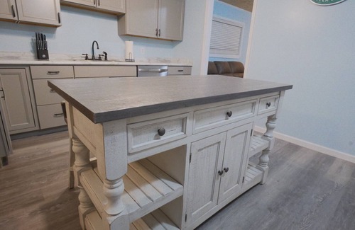 Manteo Casa | Newly Remodeled Grand Coastal Ranch, in the heart of Manteo, NC