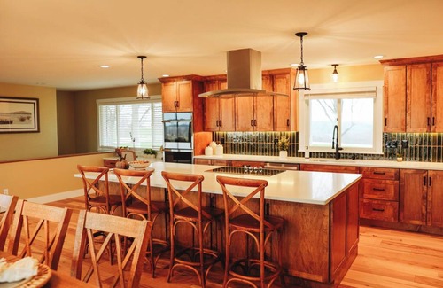 Williamstown Casa | Holland Farms se encuentra en el Triángulo Dorado del norte de Kentucky.