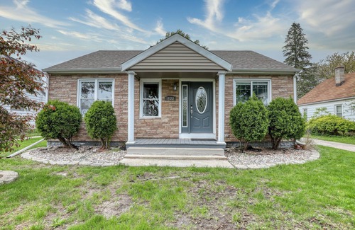 Wauwatosa Casa | Newly Remodeled Home in Prime Location