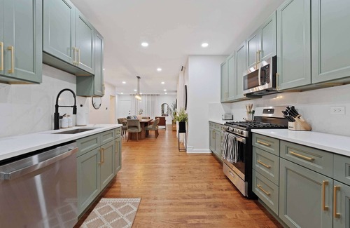 Elmhurst Casa | Newly Remodeled Home w/Game Room & Amazing Yard