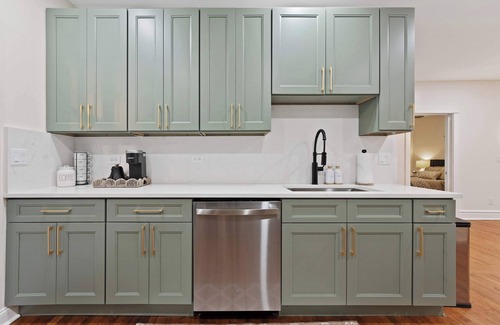 Elmhurst Casa | Newly Remodeled Home w/Game Room & Amazing Yard