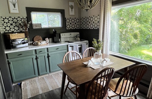 Potsdam Apartamento | Newly remodeled luxury first floor apartment. Minutes away from SUNY Potsdam!