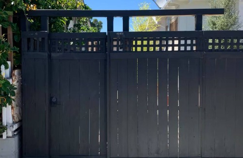 Pittsburg Apartamento | Newly Remodeled Micro Apt!
