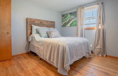 Thayer Casa | Newly Remodeled on 3 Acres, across from Golf Course!