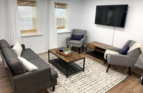 Stouchsburg Casa | Newly Remodeled Stouchsburg Cottage