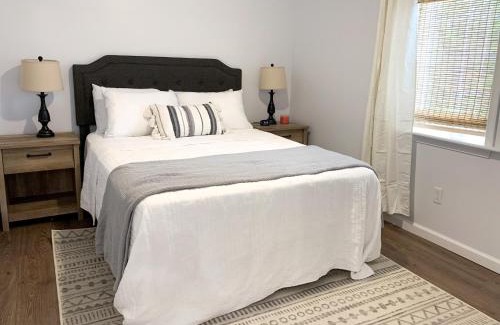Stouchsburg Casa | Newly Remodeled Stouchsburg Cottage