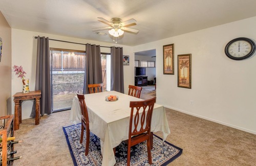 Rescue Casa | Newly Remodeled Townhouse