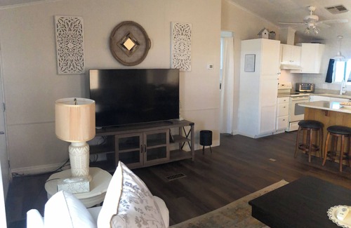 Apache Junction Casa | Newly remodeled with beautiful Mountain views in a nice 55 plus park.