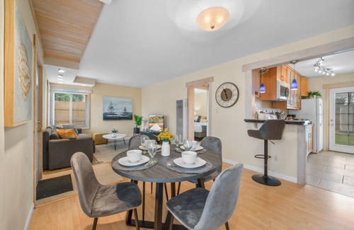 Imperial Beach Casa | Newly remodeled 2 bedroom house fast wifi in Imperial Beach