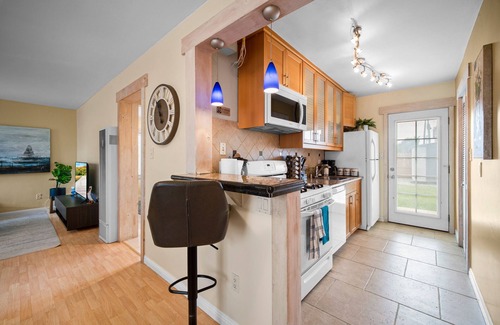 Imperial Beach Casa | Newly remodeled 2 bedroom house fast wifi in Imperial Beach