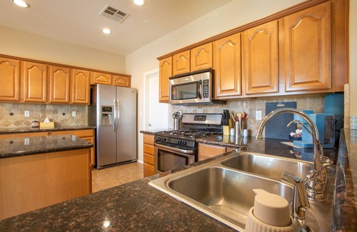 San Tan Valley Casa | Newly Remodeled Beautiful Home with Large Sparkling Pool and Game Room