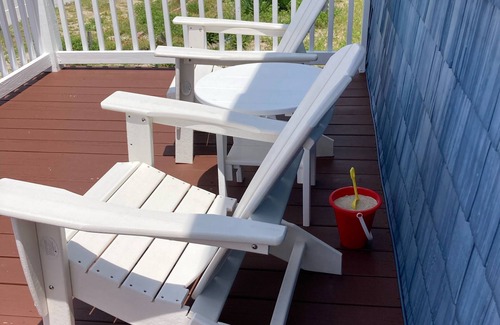 Ocean City Beach Cabaña | ☀️Newly renovated cottage at the coast….60 second walk to the beach🌊