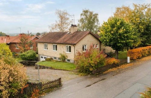 Strangnas Apartamento | Newly Renovated Apartment - Strängnäs, Ekorrvägen