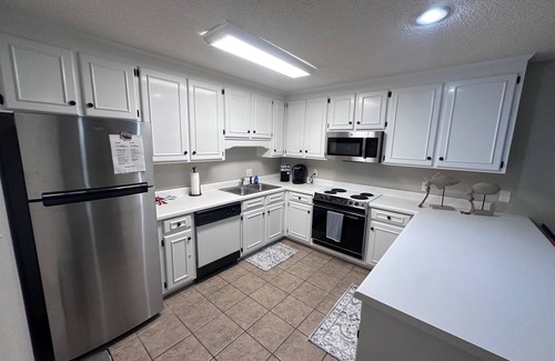 Summer Breeze Condominio | Newly renovated! Condo in Panama City Beach FL