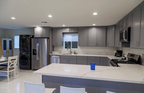 North Hills East Apartamento | Newly Renovated 2 Bedroom Home in L.A.