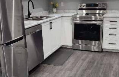 Brampton Casa | Newly Renovated 2 bdr basement