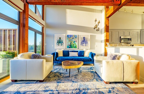 Ucluelet Condominio | Newly Renovated 2 Bedroom Condo in The Ridge Ucluelet