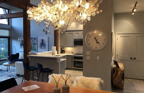 Ucluelet Condominio | Newly Renovated 2 Bedroom Condo in The Ridge Ucluelet