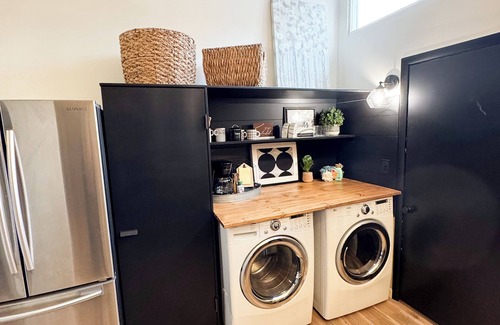 Peoria Casa | Newly renovated 2-bedroom 1 bath with a garage and yard in Peoria.