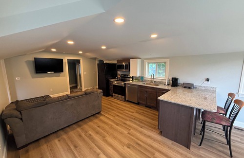 Alton Casa | Newly renovated 2-bedroom house with access to Lake Winnipesaukee in Alton Bay