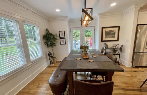 Skaneateles Casa | Newly renovated 3 bed/2bath pet friendly home. Walking distance of village!