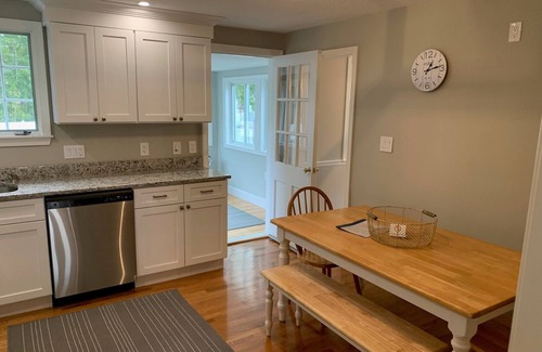 Canton Casa | Newly renovated...3 Bed/2 Bath close to Boston, Gillette Stadium & trains.