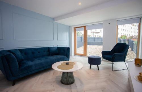 North West Casa | Newly Renovated 3 Bedroom Modern House
