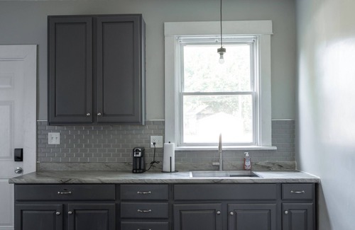 Dayton Casa | Newly Renovated 3 Bedroom, Near Campus!