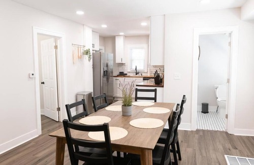 Independence Casa | Newly Renovated 3BR with Private Yard and Parking!
