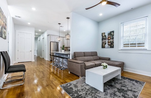 Faubourg Lafayette Condominio | Newly Renovated 4BD Penthouse