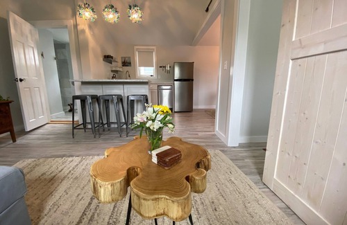 Edgartown Apartamento | Newly Renovated Apartment in the heart of Edgartown on the Bike Path!