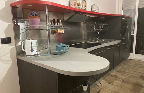 Quartiere XXI Pietralata Casa | Apartamento recién reformado y muy elegante en buena ubicación cerca de la estación de metro.