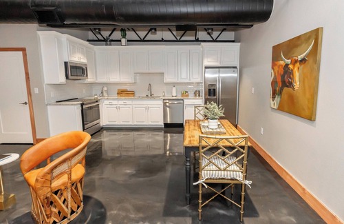 Jacksonville Hotel | Newly renovated Boutique Hotel **Must See**