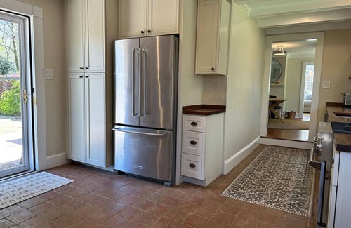 Hillsborough Casa | Newly Renovated Carriage House