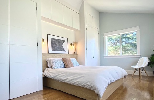 Merrickville-Wolford Casa | Newly Renovated Century Home in Merrickville