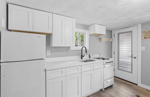 Alton Cabaña | Newly Renovated Cottage 7 in Alton Bay
